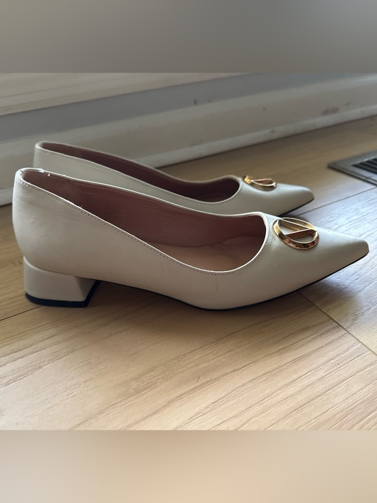 Valentino Shoes - Valentino Cream Pointed Low-Heel Pumps with Gold Logo Accent